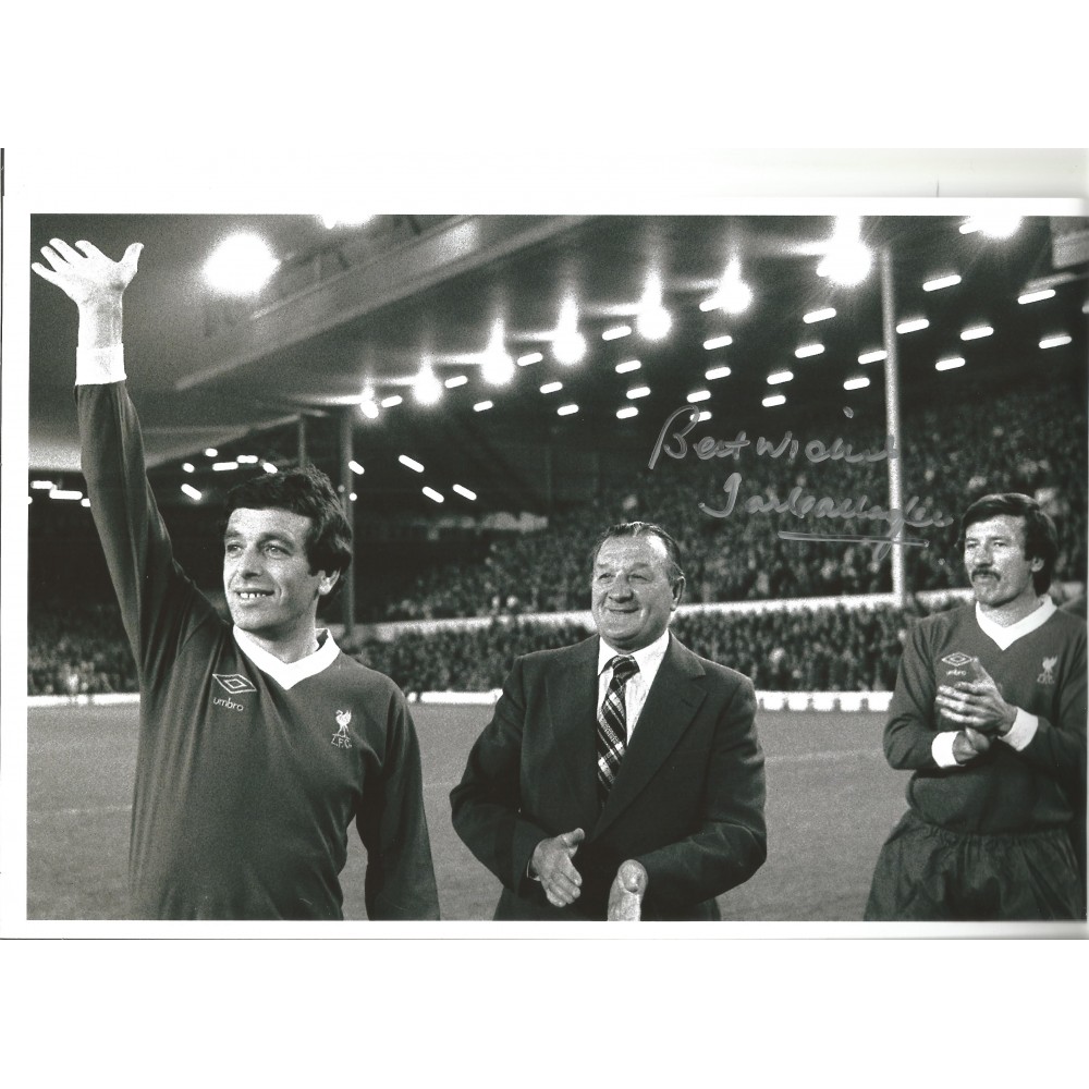 Ian Callaghan Liverpool Signed 10 x 8 inch football photo. Ian Callaghan Liverpool Signed 10 x 8 inch football photo.