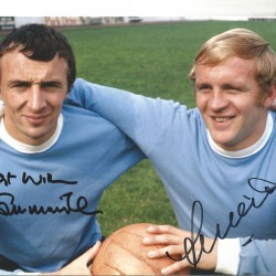 Mike Sumerbee and Francis Lee Manchester City Signed 10 x 8 inch football photo. Mike Sumerbee and Francis Lee Manchester City Signed 10 x 8 inch football photo.