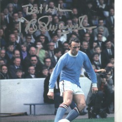 Mike Sumerbee Manchester City Signed 10 x 8 inch football photo. Mike Sumerbee Manchester City Signed 10 x 8 inch football photo.