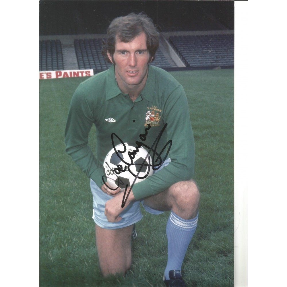Joe Corrigan Manchester City Signed 10 x 8 inch football photo. Joe Corrigan Manchester City Signed 10 x 8 inch football photo.