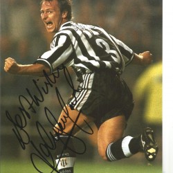 John Beresford Newcastle Signed 10 x 8 inch football photo. John Beresford Newcastle Signed 10 x 8 inch football photo.