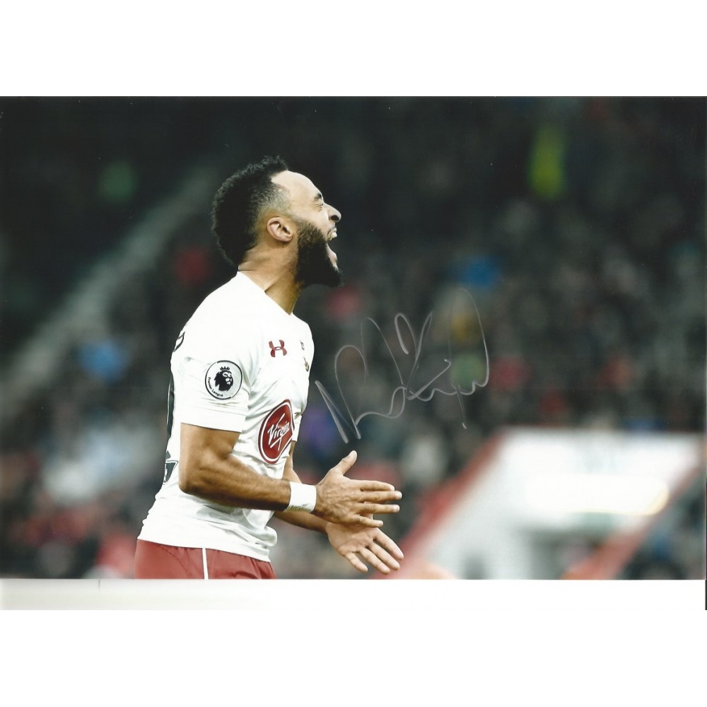 Nathan Redmond Southampton Signed 10 x 8 inch football photo. Nathan Redmond Southampton Signed 10 x 8 inch football photo.