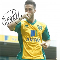 Ricky van Wolfswinke Norwich City Signed 10 x 8 inch football photo. Ricky van Wolfswinke Norwich City Signed 10 x 8 inch football photo.