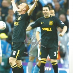 Antol?n Alcaraz and Ben Watson Wigan Signed 10 x 8 inch football photo. Antol?n Alcaraz and Ben Watson Wigan Signed 10 x 8 inch football photo.