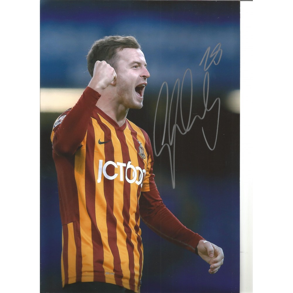Andy Halliday Bradford Signed 10 x 8 inch football photo.