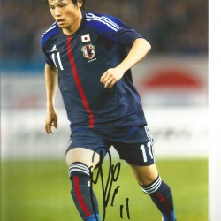 Ryo Miyaichi Japan Signed 10 x 8 inch football photo. Ryo Miyaichi Japan Signed 10 x 8 inch football photo.