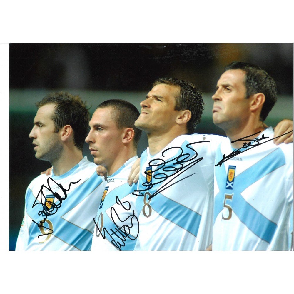 France multi x4 Scotland Signed 16 x 12 inch football photo. France multi x4 Scotland Signed 16 x 12 inch football photo.