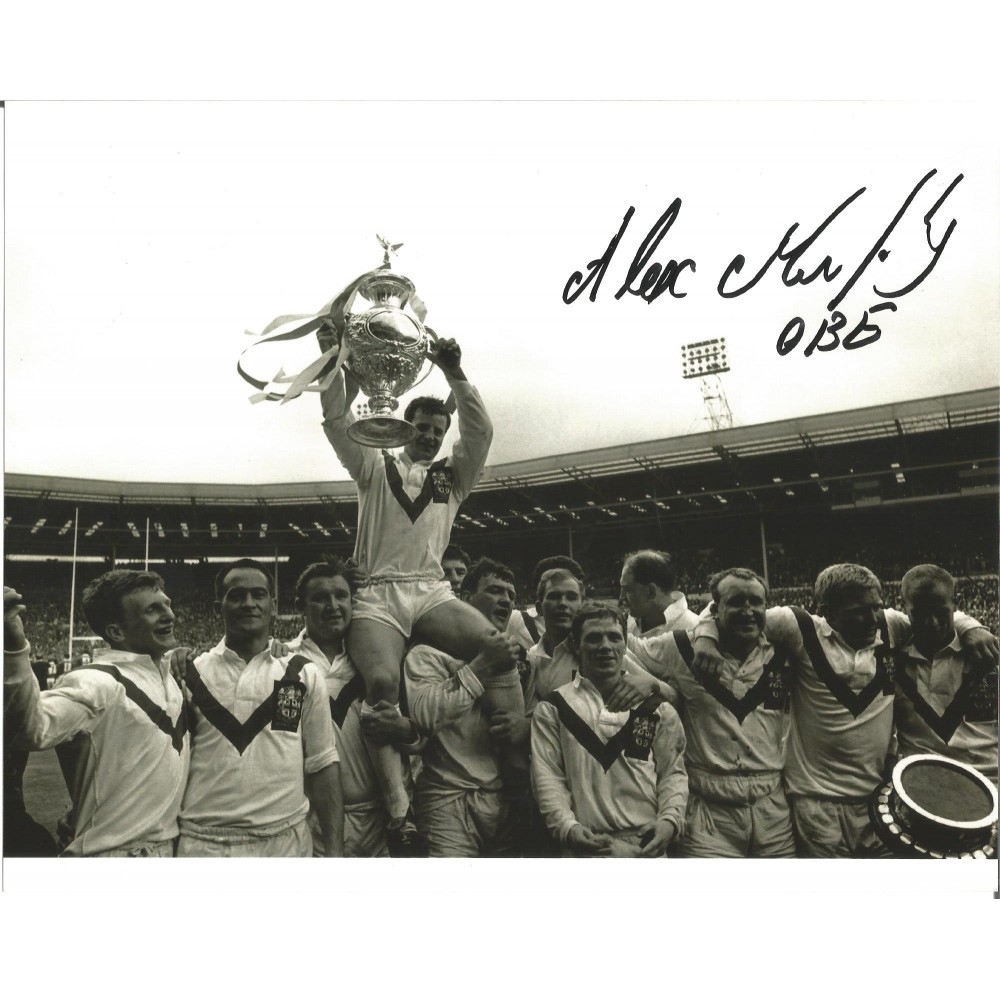 Alex Murphy Signed 10 x 8 inch rugby photo.