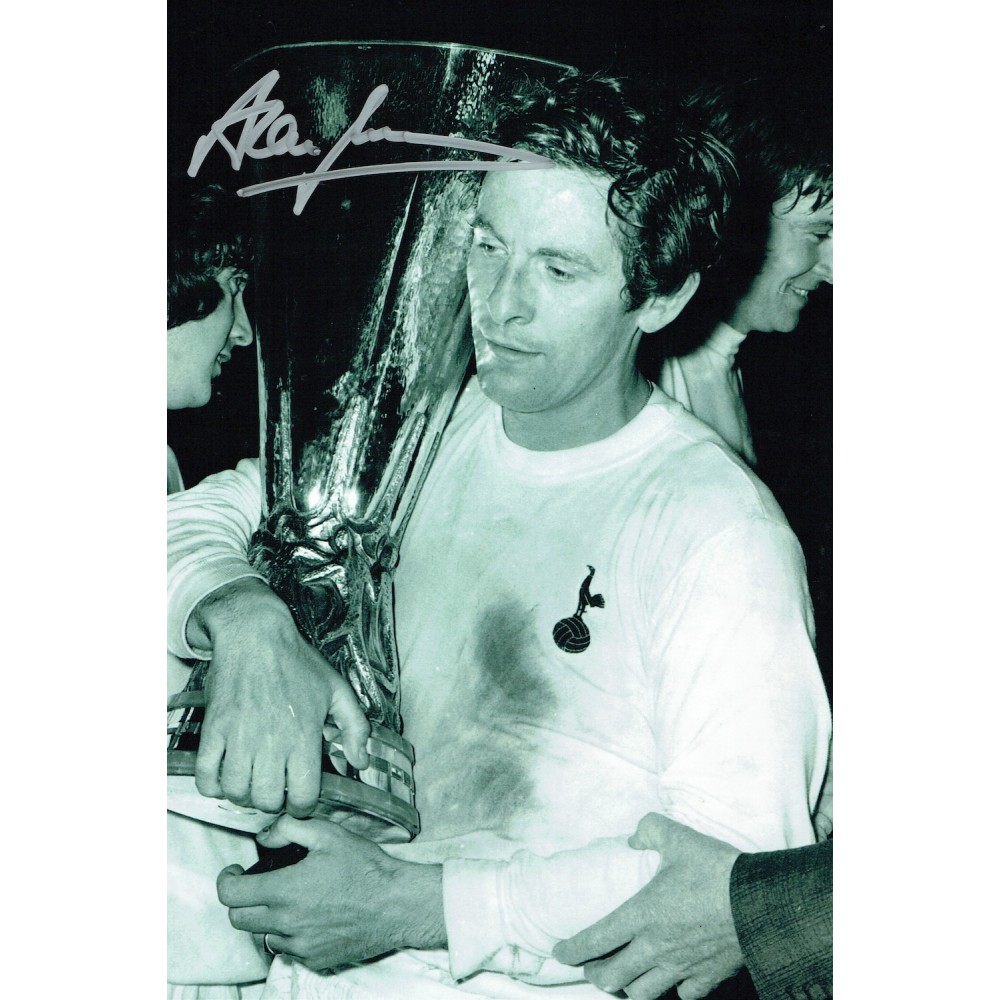 Alan Mullery Signed 1972 UEFA Cup Tottenham 8 x 12 Inch Football Photo. Alan Mullery Signed 1972 UEFA Cup Tottenham 8 x 12 Inch Football Photo.