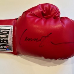 Lennox Lewis Signed 10Oz Everlast Boxing Glove Lennox Lewis Signed 10Oz Everlast Boxing Glove