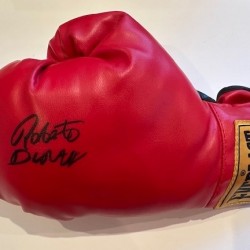 Roberto Duran Signed Everlast Boxing Glove Roberto Duran Signed Everlast Boxing Glove