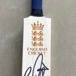 Sam Curran Signed England Mini Cricket Bat Sam Curran Signed England Mini Cricket Bat