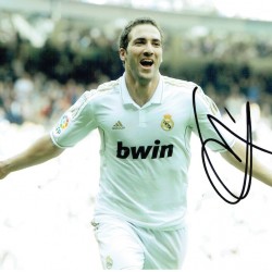 Gonzalo Higuain Signed 8x12 Real Madrid Football Photograph