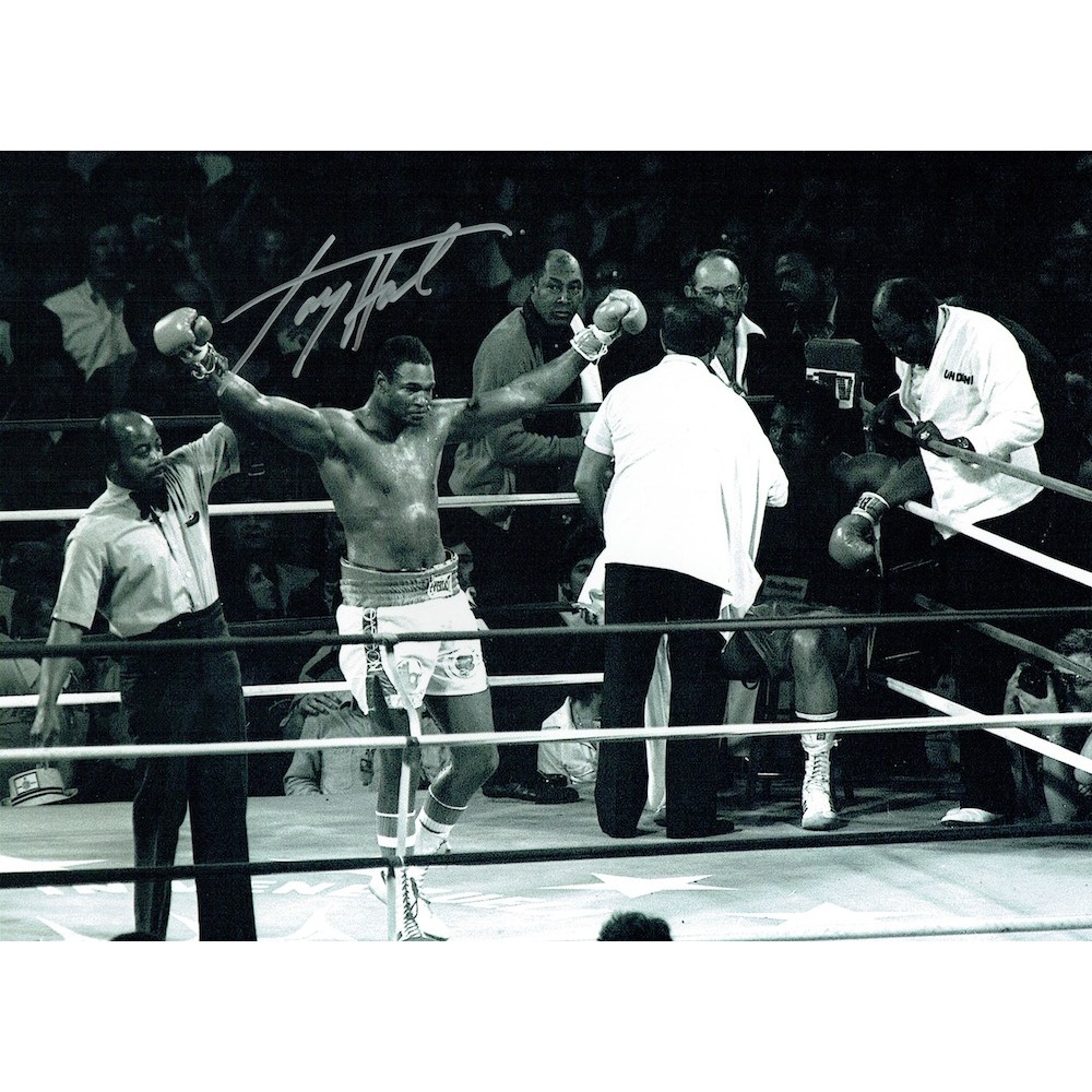 Larry Holmes Signed 12x16 Fighting Muhammad Ali Boxing Photograph Larry Holmes Signed 12x16 Fighting Muhammad Ali Boxing Photograph