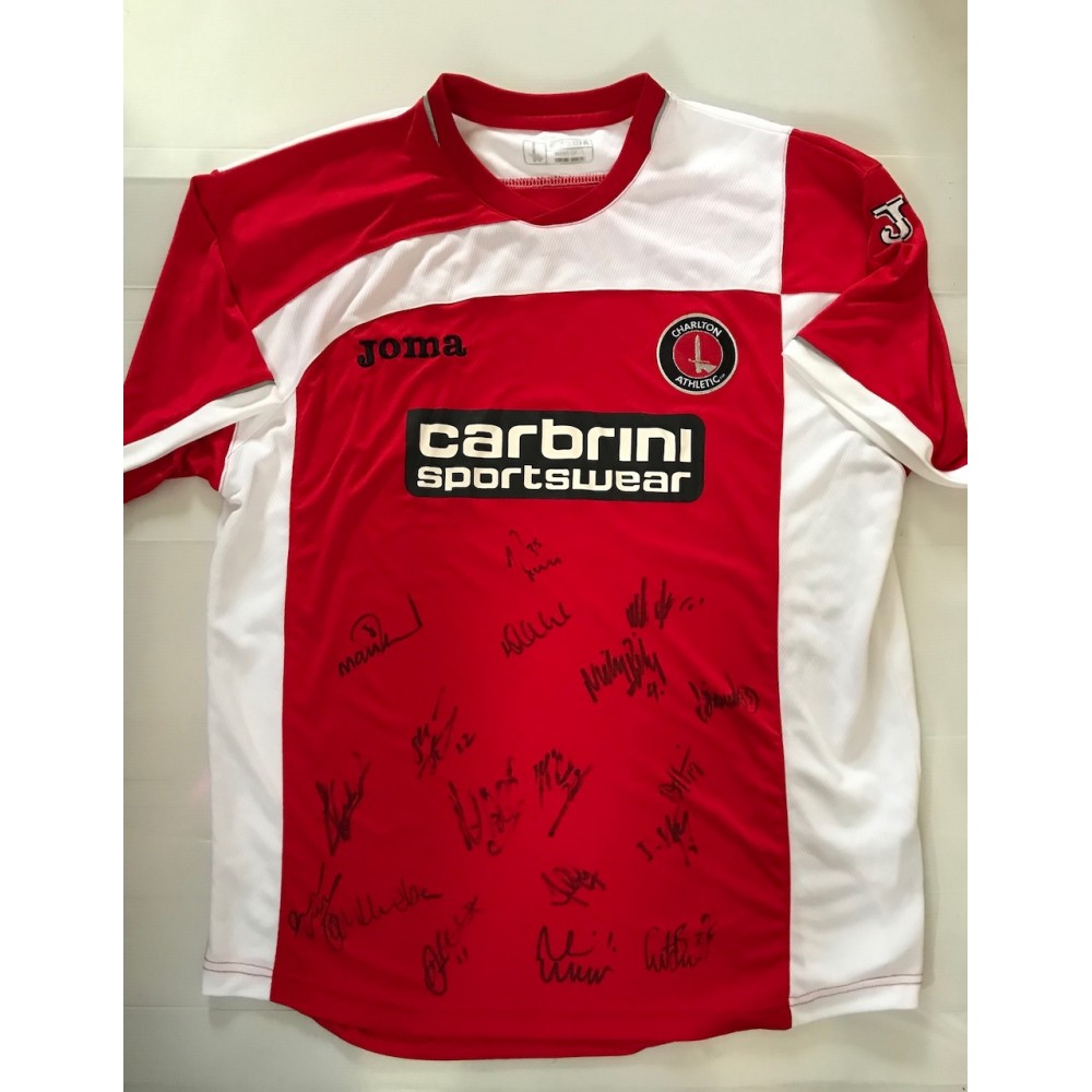 Charlton Athletic Squad Signed 2008 2009 Home Shirt Signed By 16 Players Charlton Athletic Squad Signed 2008 2009 Home Shirt Signed By 16 Players