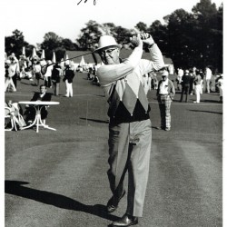 Byron Nelson (1912-2005) Signed 10x8 Golf Photograph RARE Byron Nelson (1912-2005) Signed 10x8 Golf Photograph RARE