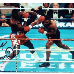 Boxing Frank Bruno Autograph Signed 8x10 Photograph In Action Against Mike Tyson Boxing Frank Bruno Autograph Signed 8x10 Photograph In Action Against Mike Tyson