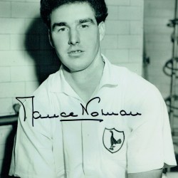 Maurice Norman Autograph Signed Tottenham Hotspur 1960s 8x12 Spurs Photograph Maurice Norman Autograph Signed Tottenham Hotspur 1960s 8x12 Spurs Photograph