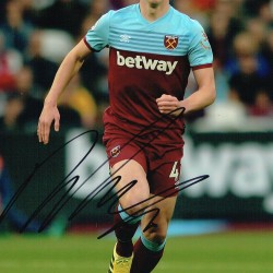 Declan Rice Signed 12x8 Inch West Ham United Football Photograph Autograph Declan Rice Signed 12x8 Inch West Ham United Football Photograph Autograph