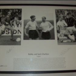 Bobby & Jackie Charlton Signed England Ltd Edition 493/500 Print Bobby & Jackie Charlton Signed England Ltd Edition 493/500 Print