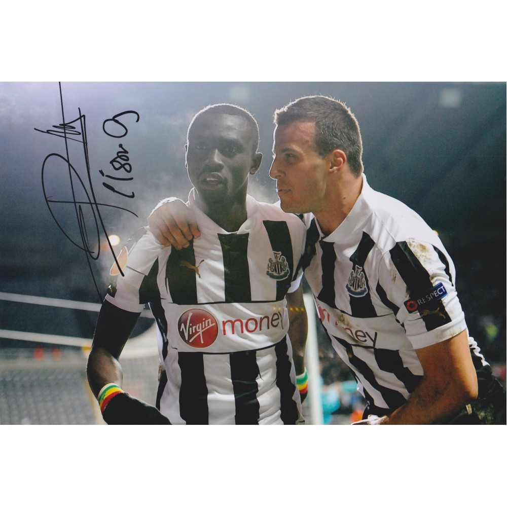 Papiss Cisse 8x12 Signed Newcastle Football Photograph Papiss Cisse 8x12 Signed Newcastle Football Photograph
