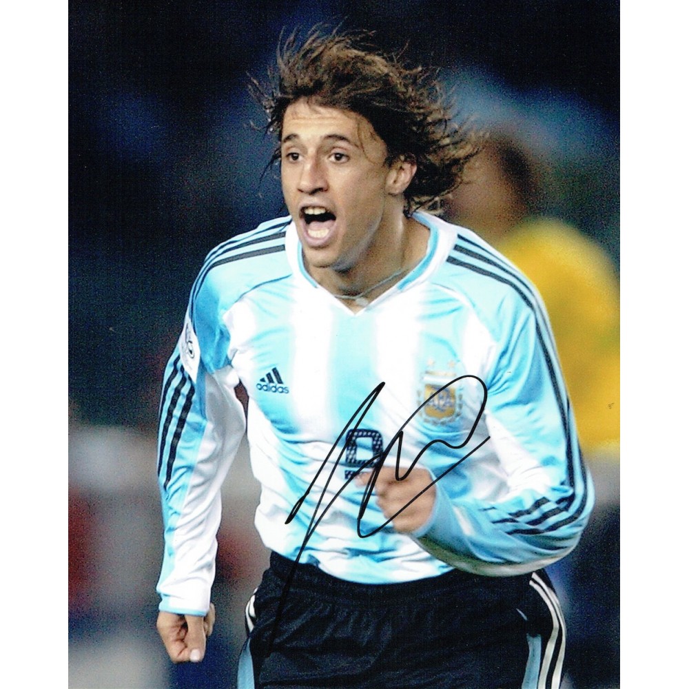 Hernan Crespo Signed 8x10 Argentina Football Photograph Hernan Crespo Signed 8x10 Argentina Football Photograph