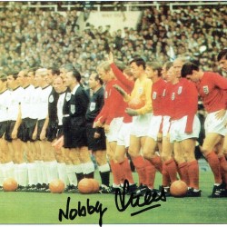 Nobby Stiles Signed England 1966 World Cup Final Postcard Nobby Stiles Signed England 1966 World Cup Final Postcard