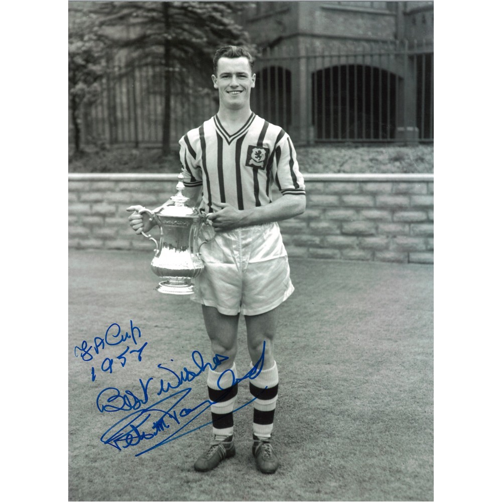 Peter Mcparland Aston Villa Signed 10 x 8 inch football photo. Peter Mcparland Aston Villa Signed 10 x 8 inch football photo.