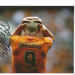 Dean Windass Hull City Signed 10 x 8 inch football photo. Dean Windass Hull City Signed 10 x 8 inch football photo.