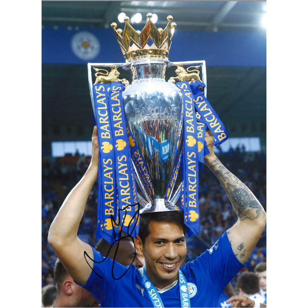 Leonardo Ulloa Leicester City Signed 16 x 12 inch football photo. Leonardo Ulloa Leicester City Signed 16 x 12 inch football photo.