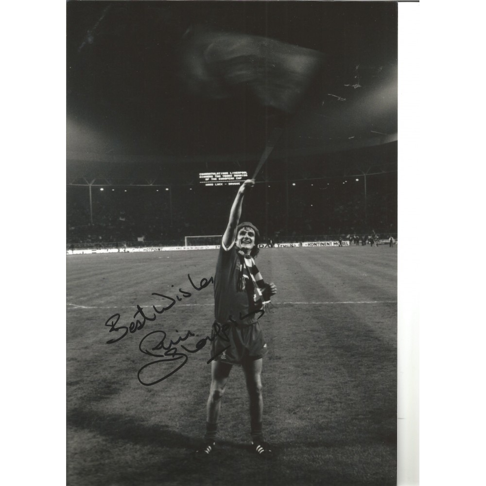 Phil Thompson Liverpool Signed 10 x 8 inch football photo. Phil Thompson Liverpool Signed 10 x 8 inch football photo.
