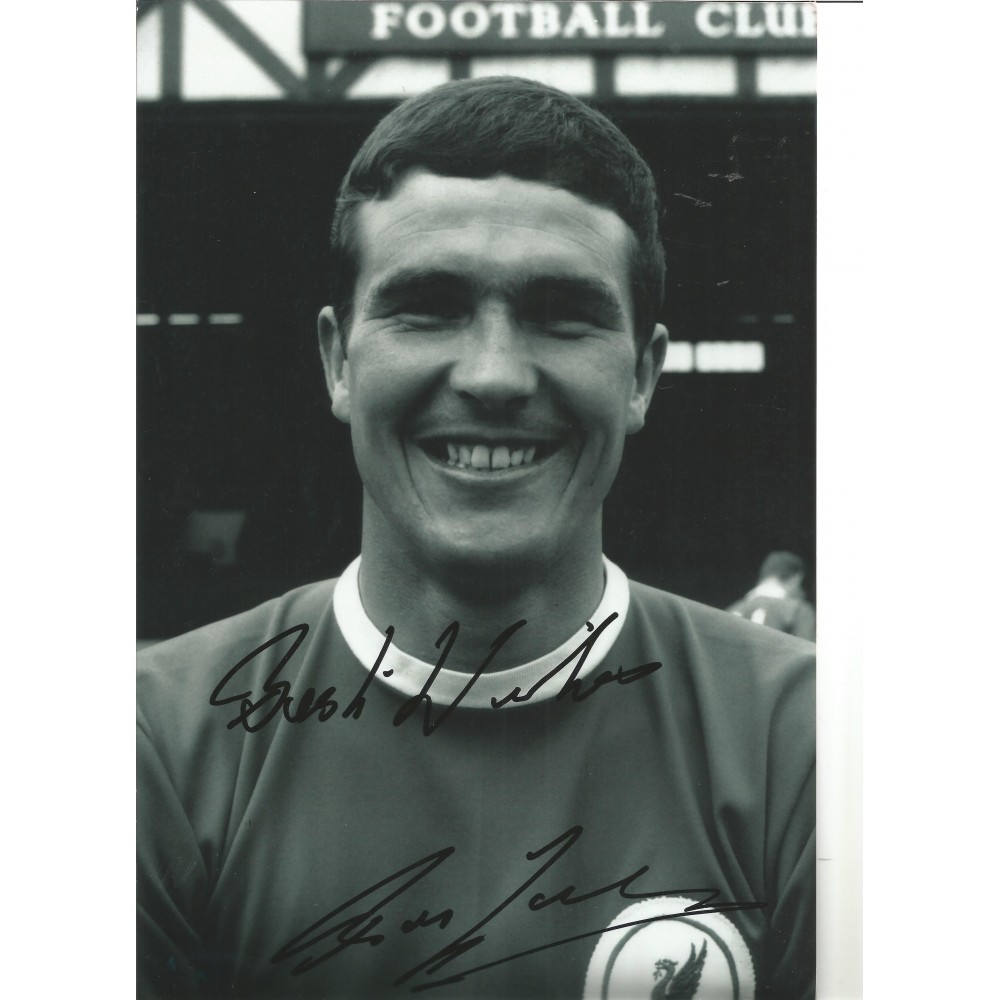 Ron Yeats Liverpool Signed 10 x 8 inch football photo. Ron Yeats Liverpool Signed 10 x 8 inch football photo.
