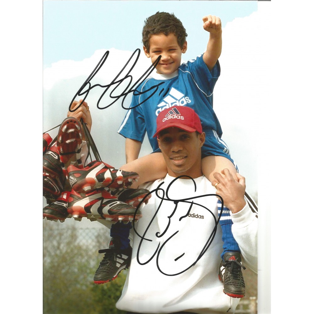 Paul Ince and Tom Ince Signed 10 x 8 inch football photo. Paul Ince and Tom Ince Signed 10 x 8 inch football photo.