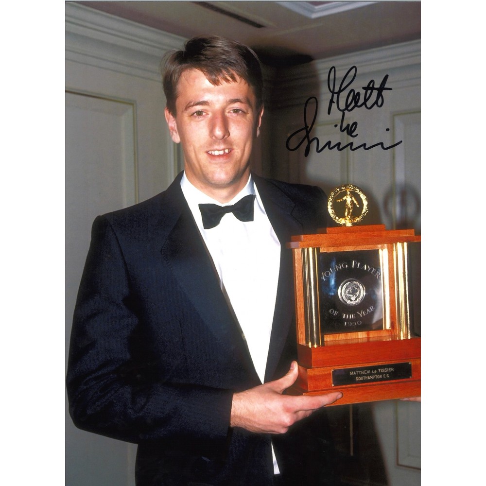Mathew Le Tissier Southampton Signed 16 x 12 inch football photo. Mathew Le Tissier Southampton Signed 16 x 12 inch football photo.