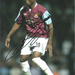 Nigel Reo Coker West Ham Signed 10 x 8 inch football photo. Nigel Reo Coker West Ham Signed 10 x 8 inch football photo.