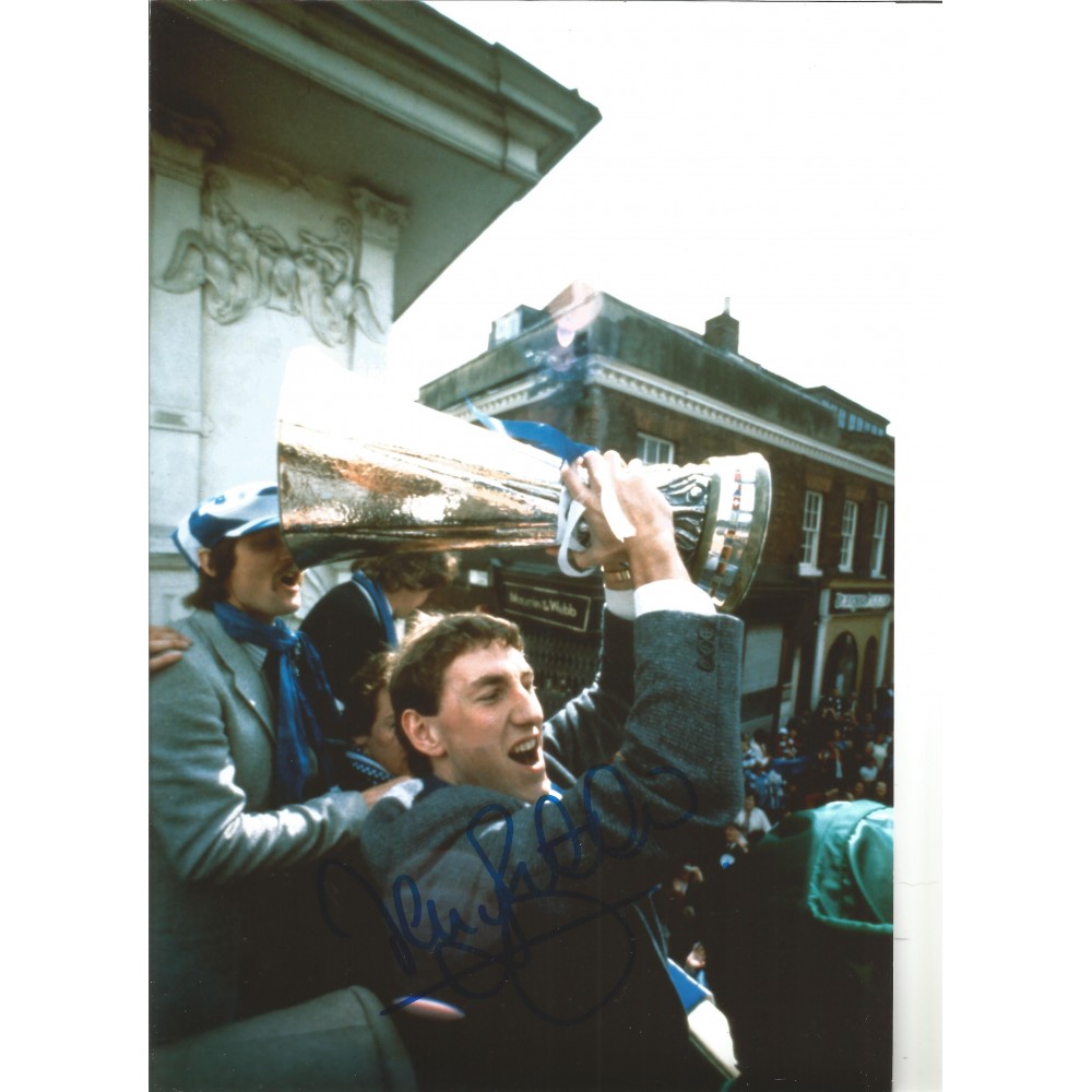 Terry Butcher Ipswich Town Signed 12 x 8 inch football photo. Terry Butcher Ipswich Town Signed 12 x 8 inch football photo.