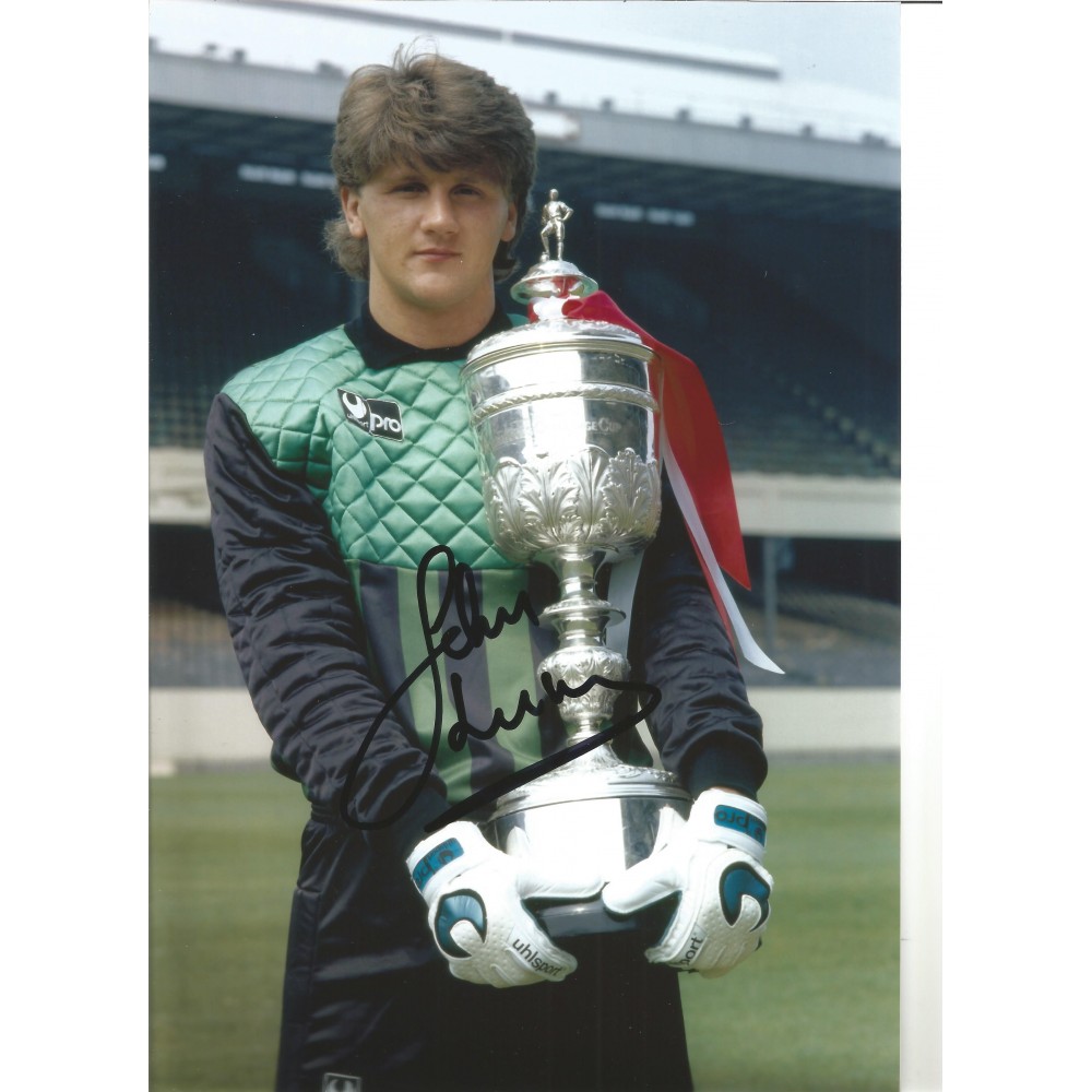 John Lukic Leeds United Signed 10 x 8 inch football photo. John Lukic Leeds United Signed 10 x 8 inch football photo.