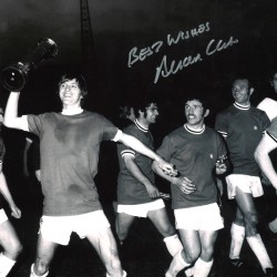 Alan Clarke Leeds United Signed 16 x 12 inch football photo. Alan Clarke Leeds United Signed 16 x 12 inch football photo.