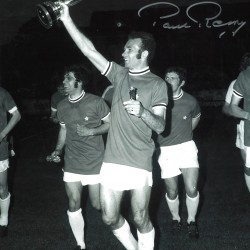 Paul Reaney Leeds United Signed 16 x 12 inch football photo. Paul Reaney Leeds United Signed 16 x 12 inch football photo.