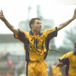 Neil Harris Millwall Signed 10 x 8 inch football photo. Neil Harris Millwall Signed 10 x 8 inch football photo.