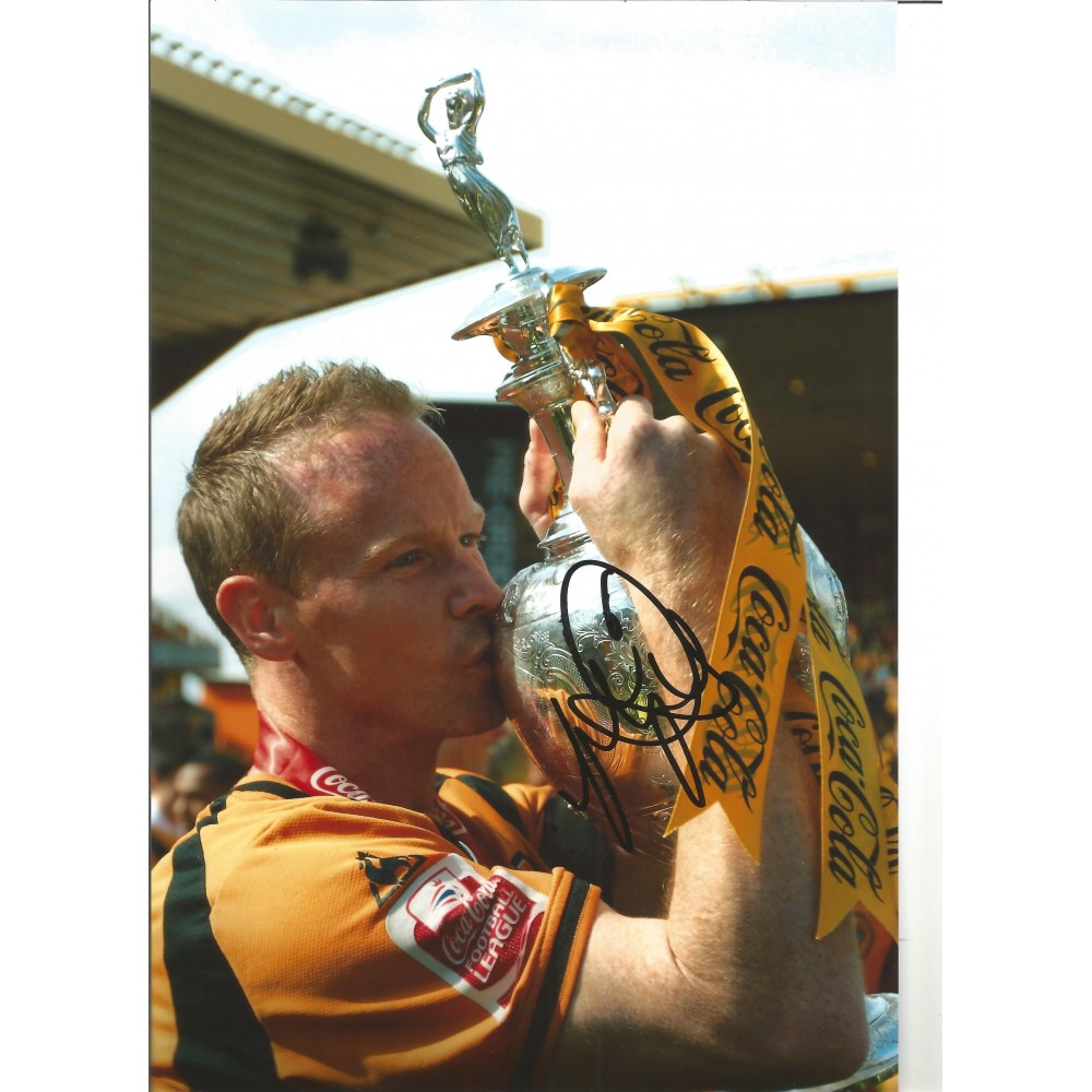 Jody Craddock Wolves Signed 10 x 8 inch football photo. Jody Craddock Wolves Signed 10 x 8 inch football photo.