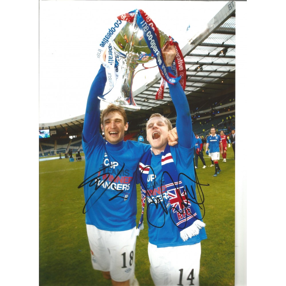 Steven Naismith and Nikica Jelavic 12 x 8 inch Rangers football colour photo. Steven Naismith and Nikica Jelavic 12 x 8 inch Rangers football colour photo.