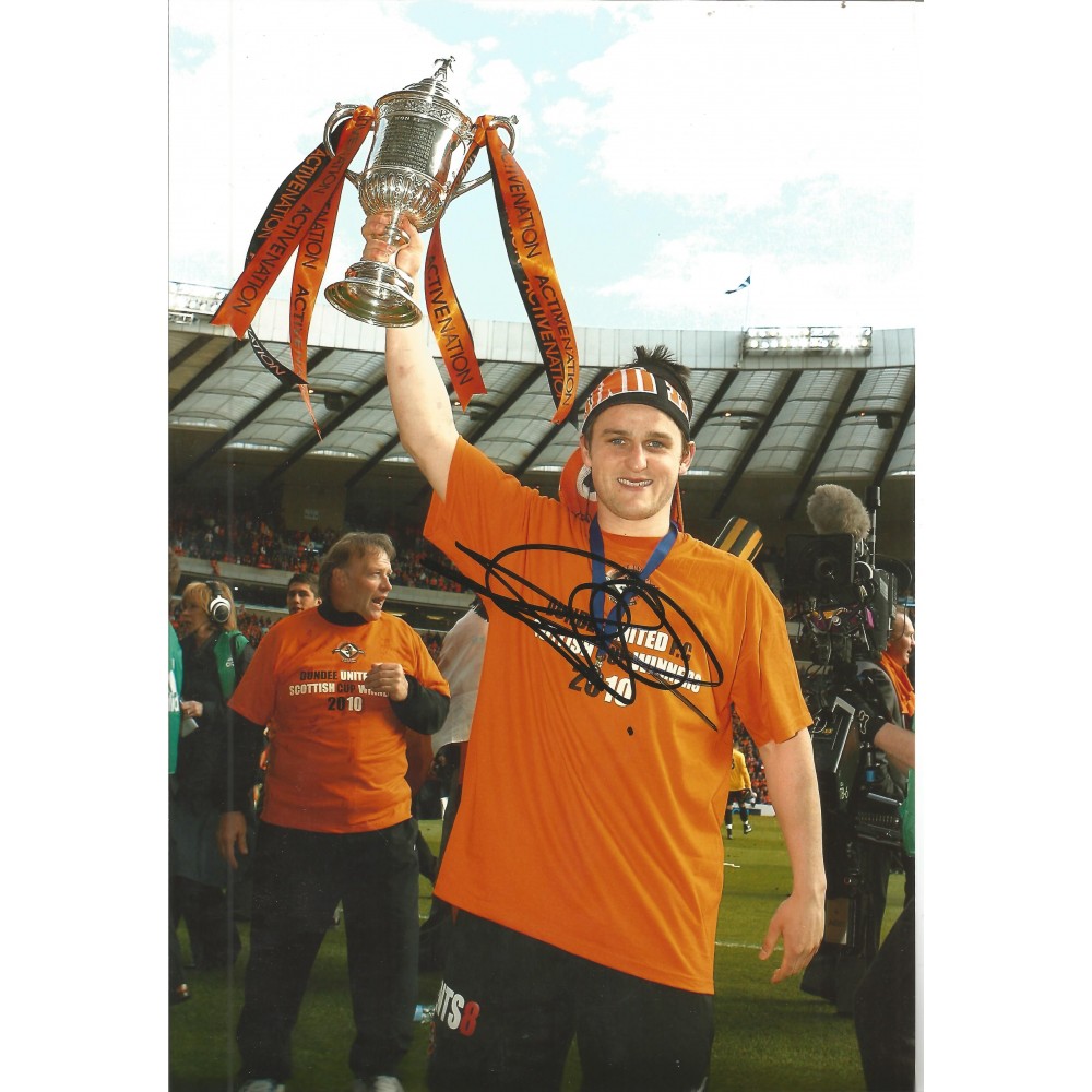 Craig Conway Cup Final Dundee Signed 10 x 8 inch football photo. Craig Conway Cup Final Dundee Signed 10 x 8 inch football photo.