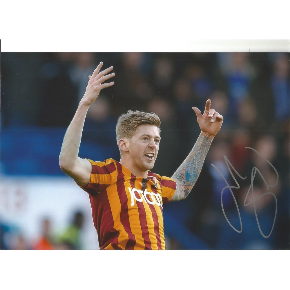 Jon Stead Bradford Signed 12 x 8 inch football photo. Jon Stead Bradford Signed 12 x 8 inch football photo.