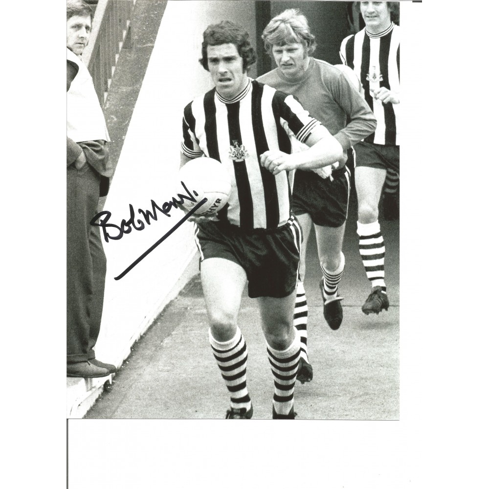 Football Bobby Moncur 10x8 Signed B/W Photo Football Bobby Moncur 10x8 Signed B/W Photo