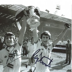 Football Ray Stewart and Geoff Pike 10x8 Signed Colour Photo Football Ray Stewart and Geoff Pike 10x8 Signed Colour Photo
