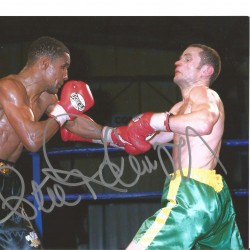 Boxing Steve Robinson 10x8 Signed Colour Photo Pictured During One Of His World Title Fights Boxing Steve Robinson 10x8 Signed Colour Photo Pictured During One Of His World Title Fights