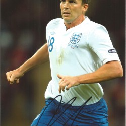 Football Kevin Davies 12x8 signed colour photo pictured in action for England Football Kevin Davies 12x8 signed colour photo pictured in action for England