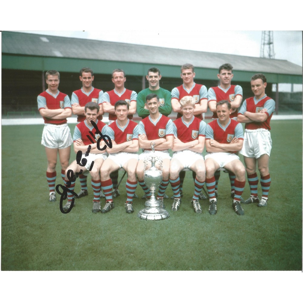 Football John Connelly 10x8 signed Burnley FC League Champions team photo. Football John Connelly 10x8 signed Burnley FC League Champions team photo.