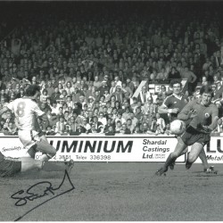 Football Stuart Pearson 12x8 signed black and white photo Football Stuart Pearson 12x8 signed black and white photo